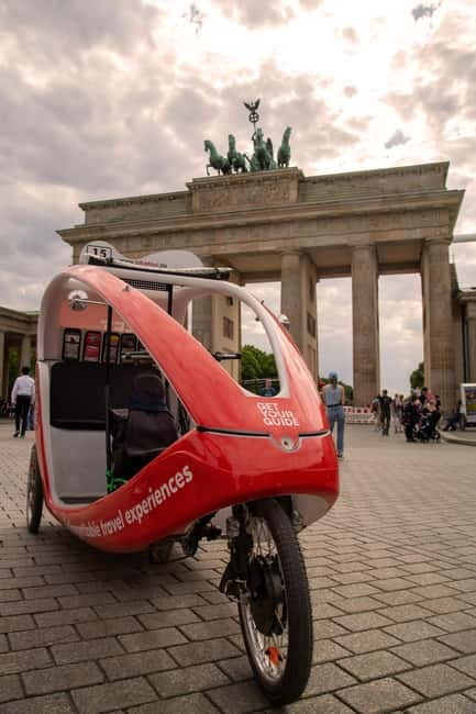 Berlin: Private Sightseeing Tour in an E-Rickshaw - Checkpoint Charlie to Parochialkirche: East-West Berlin, Explained in Motion