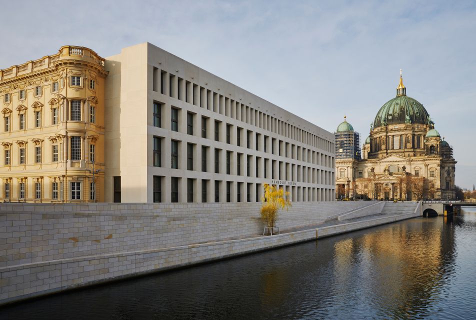 Berlin: Prussian History Walking Tour with Geo Epoche - Why Prussian Berlin starts at Lustgarten