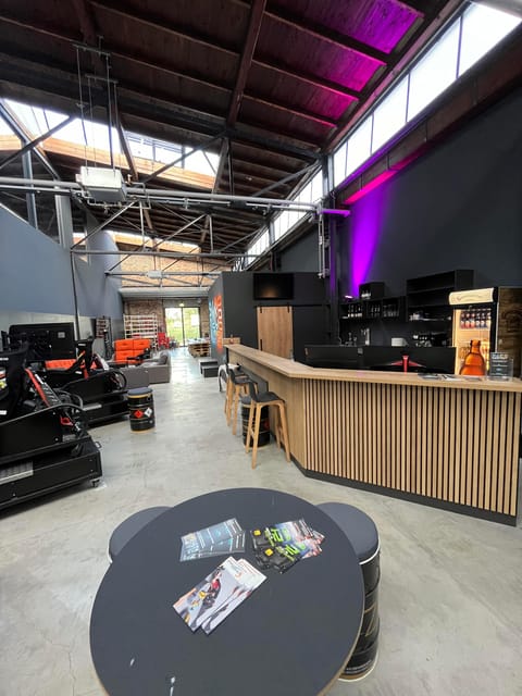 Berlin: Race Factory Full-Motion Racing Simulator Ride - First Steps In: Getting Into the Racing Mode
