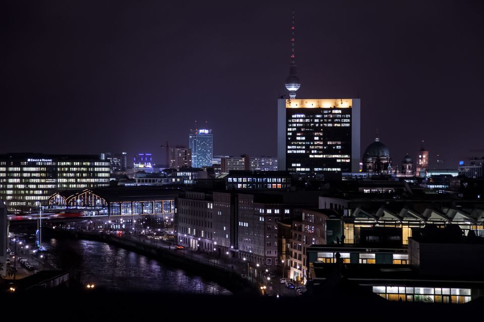 Berlin: Rooftop Dinner at the Käfer Restaurant Reichstag - Service That Makes the Meal Feel Tailored