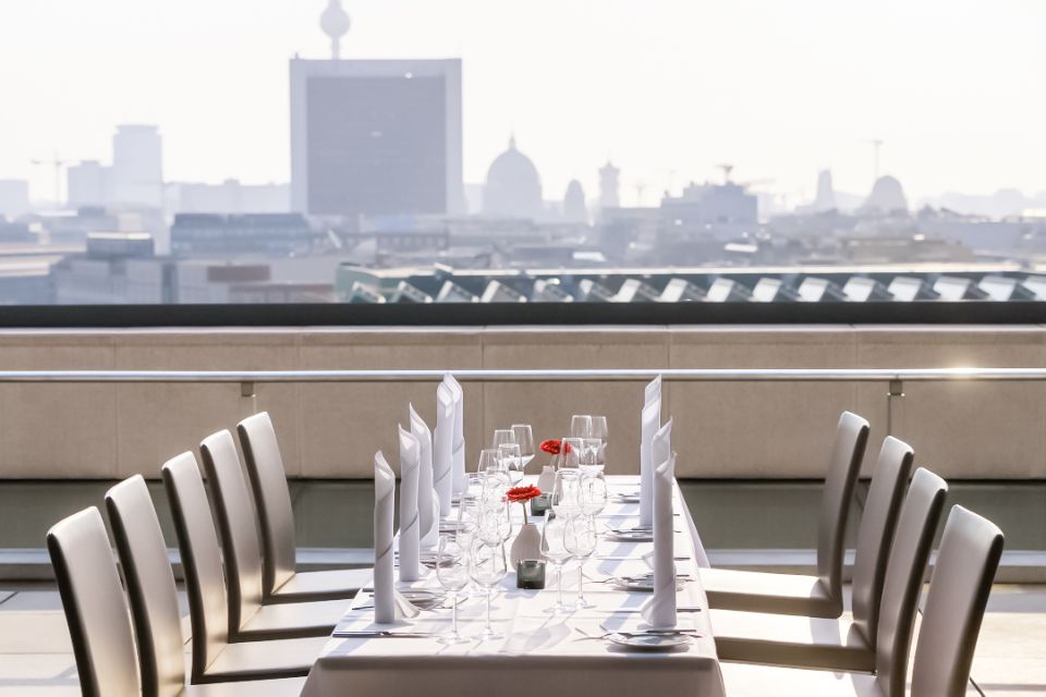 Berlin: Rooftop Lunch at the Reichstag's Käfer Restaurant - Käfer rooftop lunch: what’s actually on the menu