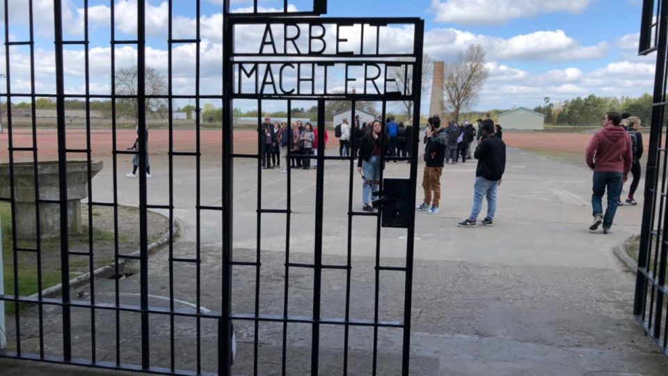 Berlin: Sachsenhausen Concentration Camp Guided Tour - Morning Roll Call to Routine Control: How Prisoner Life Was Structured