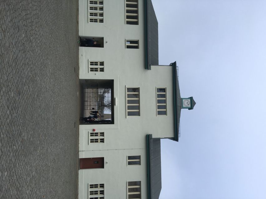 Berlin: Sachsenhausen Concentration Camp Guided Tour - Jewish Sector: Overcrowding and the Weight of Living Conditions