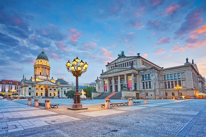 Berlin Scavenger Hunt and Highlights Self-Guided Tour - Language Options and How That Helps