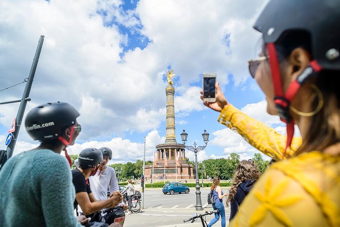 Berlin Segway Adventure: Explore the City in Style! - Getting rolling: meeting point, training, and the ride style