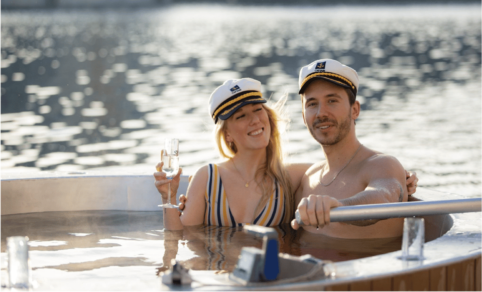 Berlin: Self-drive hot tub boat experience - Safety and the 0.5 alcohol rule: plan your driver role