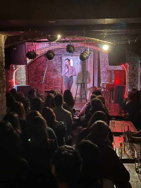 Berlin: The Epic Comedy Club Friday Night Showcase - Berlin’s Friday Comedy Plan: Mitte at Zosch Bar