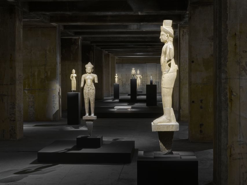 Berlin: The Feuerle Collection Guided Tour and Entry Ticket - Entering a WWII bunker redesigned by John Pawson