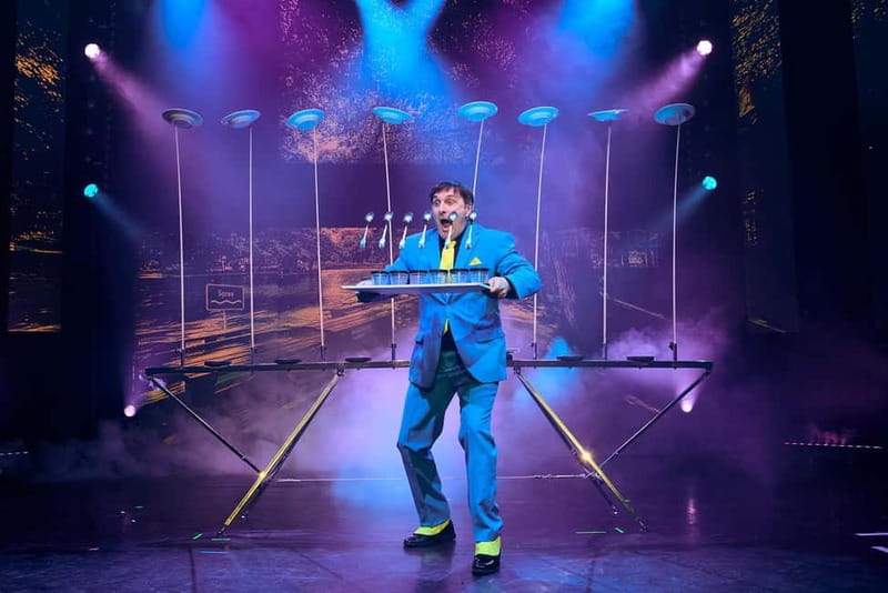 Berlin: “VARIETÉ GAGA” at Wintergarten - Varieté Show - Before the Curtain: Dinner at Your Seat and Real Timing