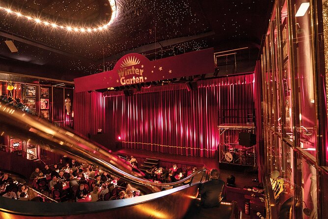 Berlin Varieté: "JOSEPHINE -The Queen of Entertainment" - Language and Audience Feel: You Can Enjoy It Without Perfect German