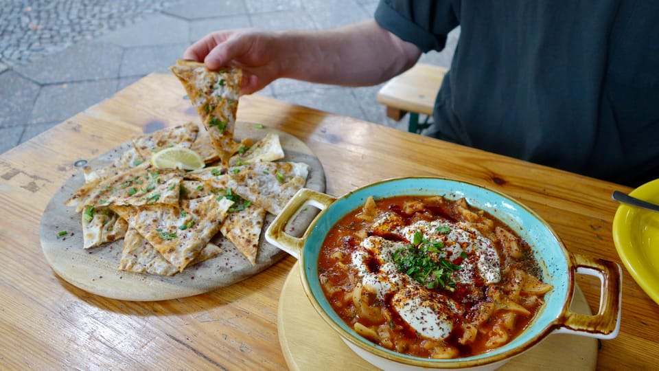 Berlin: Vegan Food & Cultural Walking Tour in Friedrichshain - Small group pace with an English guide (10 people max)