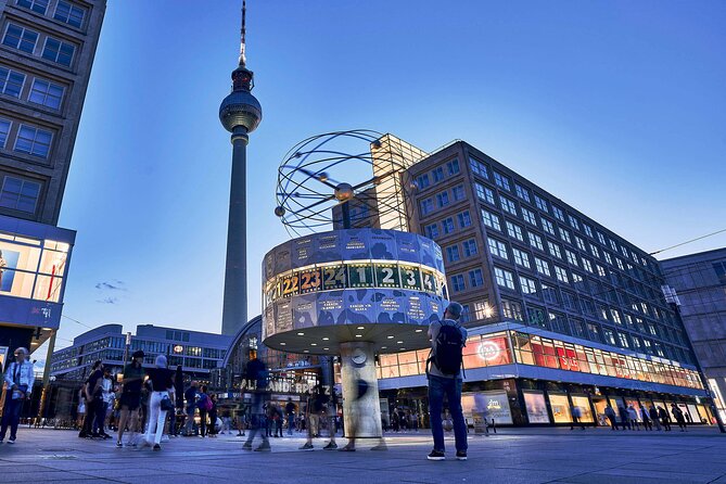 Berlin Walking Tour with Audioguide on Your Smartphone - Checkpoint Charlie to Gendarmenmarkt: Cold War edges and elegant squares