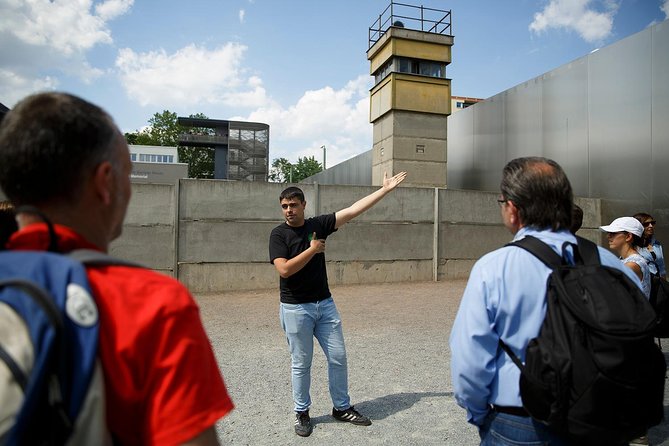 Berlin Wall, Cold War and Stasi Museum Tour - Berlin Wall Memorial on Bernauer Straße: The Division You Can Walk Through