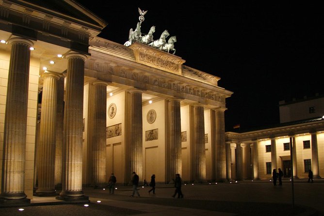 Berlin Wall: Greatest Escapes Self-Guided Walking Adventure - Where you’ll start and how the walk finishes