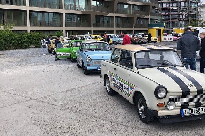 Berlin Wall Self-Drive Trabi Tour - The Convoy System: How the Guide Keeps You on Track