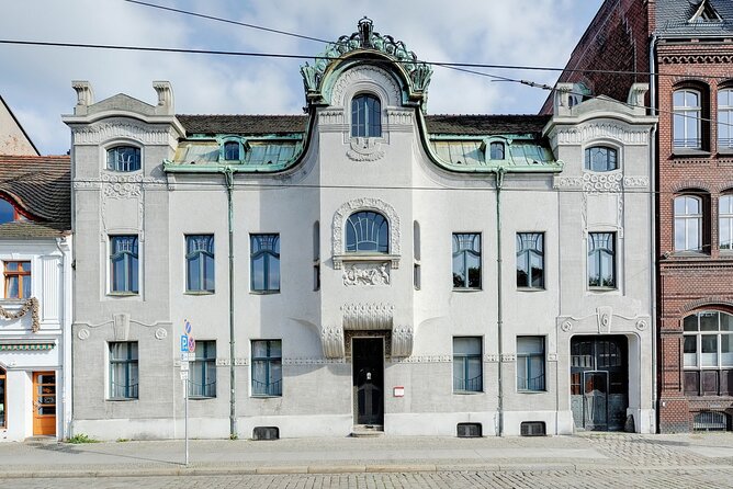 Brandenburg Scavenger Hunt and Sights Self-Guided Tour - Why the $13.20 Price Feels Fair for Two Hours of Fun