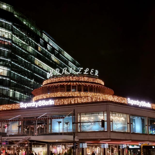Christmas market lights tour bus through Berlin, free mulled wine (2.5 hours) - Key highlights to watch for
