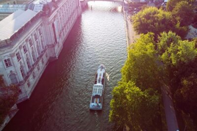 City lounge trip with the lounge ship through Berlin - Price, timing, and what you actually get for $37.80