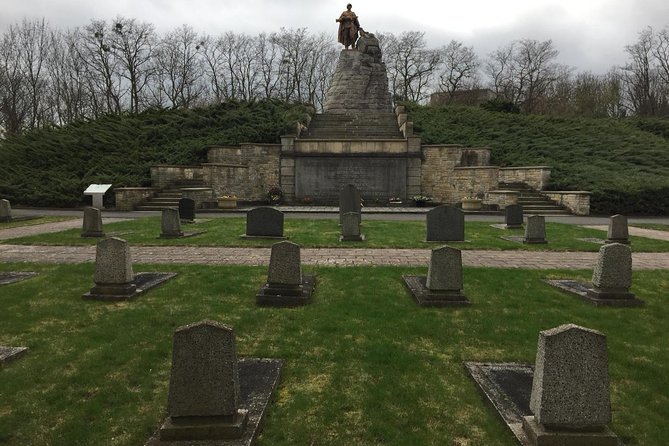 Clash of Titans: Battle for Seelow Heights WW2 tour - Dolgelin’s defenses and the “shooting gallery” problem