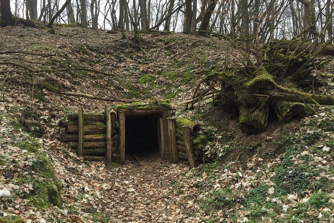 Clash of Titans: Battle for Seelow Heights WW2 tour - Lietzen: German field cemetery plus a Knights Templar surprise