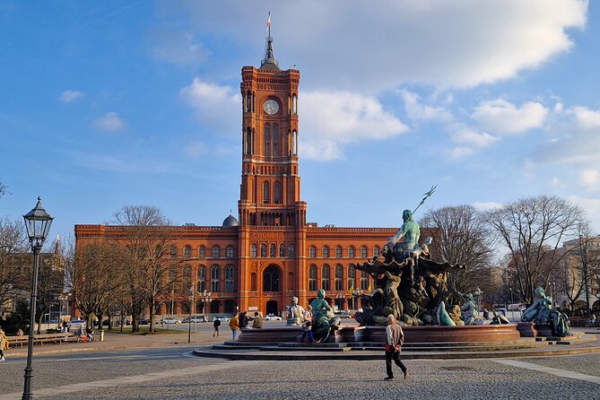 Dark Berlin Criminal Tour - Stop 2: Scheunenviertel and the 1920s Underworld Scene