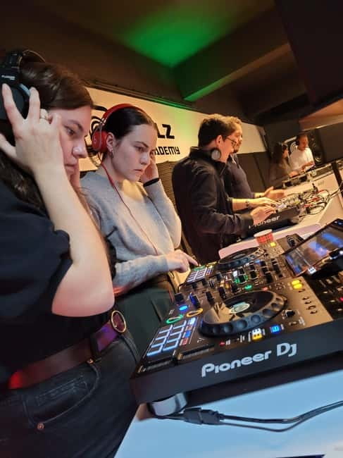 DJ for a Day: Learn to Mix Like a Pro in Berlin - What you’ll actually do in a DJ for a Day Berlin workshop
