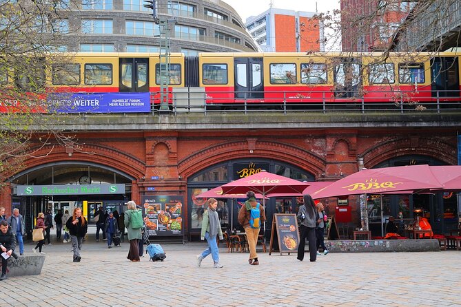 Eating Berlin: City Center Food & Beer Tour - Café Cinema: a breather in an artistic alleyway setup