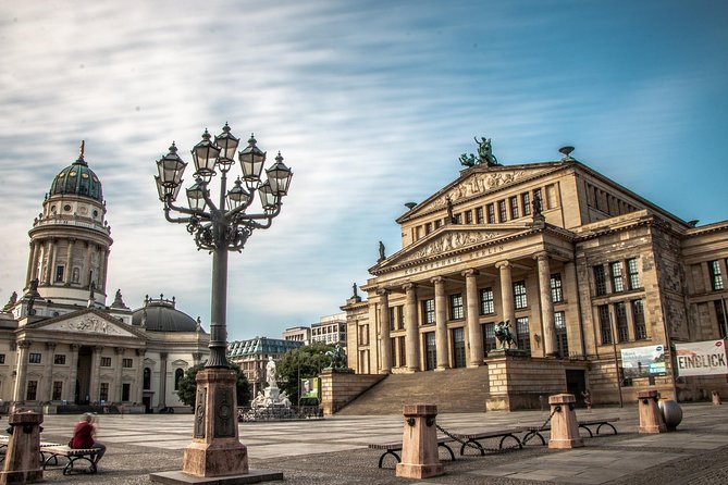 Get to Know Berlin's Main Sites –A Private Tour with Jacob - Meeting Nadav Jacobs and Using the Mobile Ticket Like a Pro