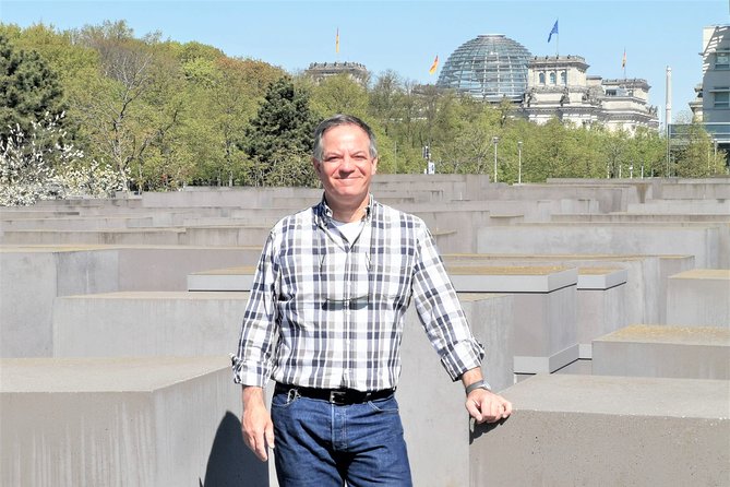 Group Walking Tour (1 - 20 people): 3 Hours the Wall, Third Reich, WW2, Cold War - Berlin’s WWII-to-Cold-War story makes sense on foot