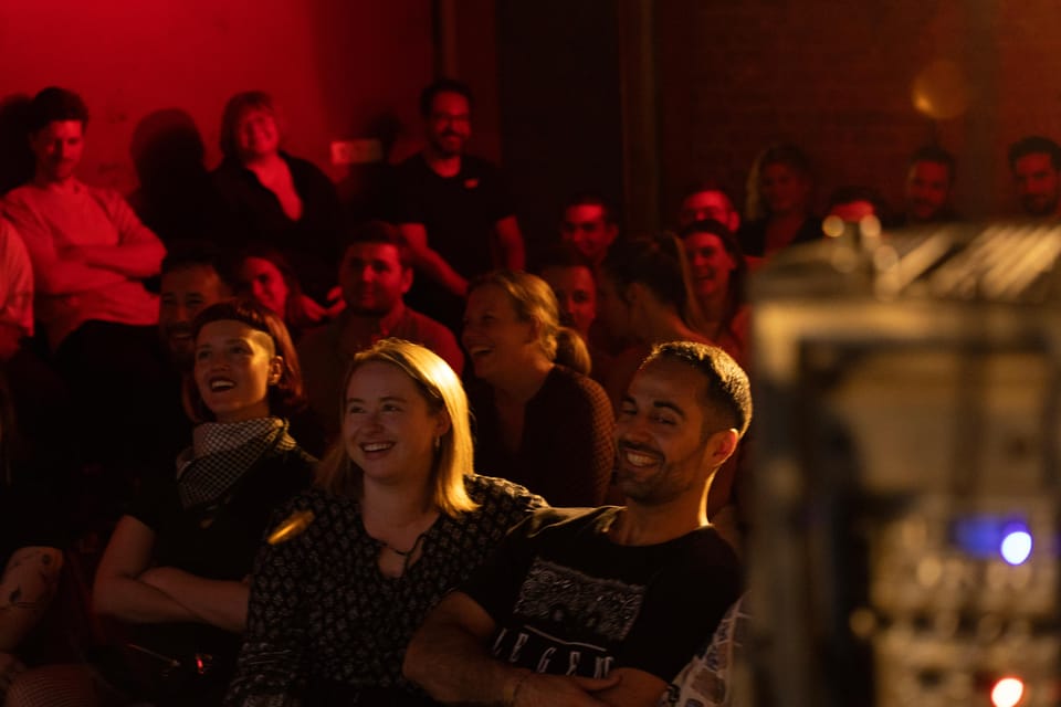 Love in Berlin Comedy Show - What the hosts bring to the room: the difference between good and great