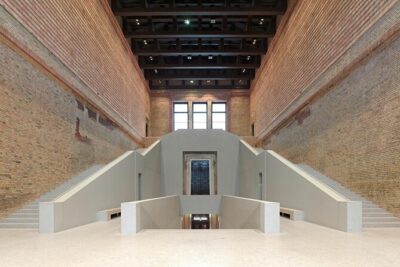Neues Museum Tickets in Berlin - Your 2-hour route: how to make the time feel effortless