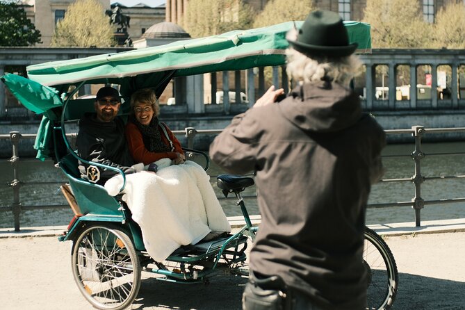One Up to 3 Rickshaws(6 GUESTS)-Taylor Made Rickshaw Berlin Tour - Key things to know before you go