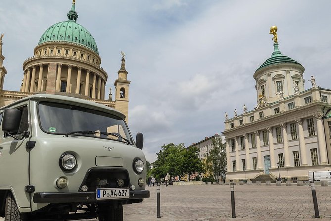 Potsdam Highlights - Private sightseeing tour by minibus - Alexandrovka and Cecilienhof: Two Different Ways Potsdam Remembers the 1940s