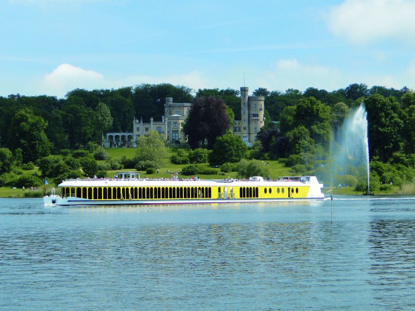 Potsdam: Palace Tour by Boat - New Garden and Cecilienhof: where 1945 still echoes