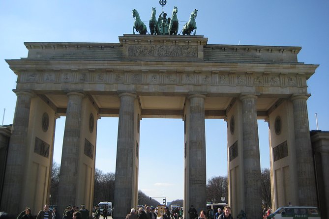 Private 3-Hour Walking Tour of Berlin - Brandenburg Gate and Unter den Linden: Berlin’s main spine