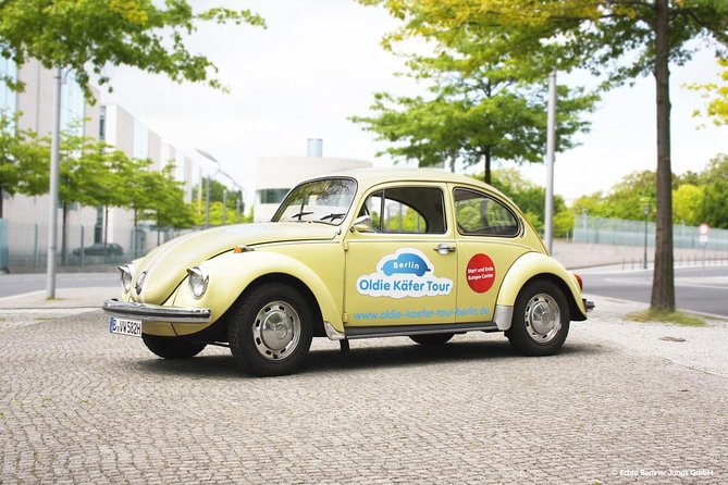 Private 4h Berlin Discovery Tour in an Oldtimer Volkswagen Beetle - East Side Gallery and Oberbaumbrücke: The Wall’s Afterlife in a Classy Ride