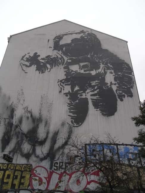 Private Alternative Berlin Tour -Murals, Graffiti and Squats - Quick hits that make this tour worth your time