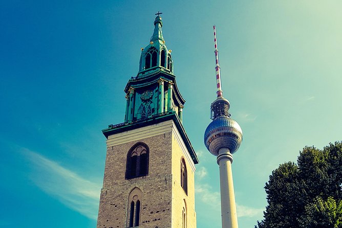 Private Berlin City Center Walking Tour - Neue Wache to Museum Island: remembrance and museums you can place on a map