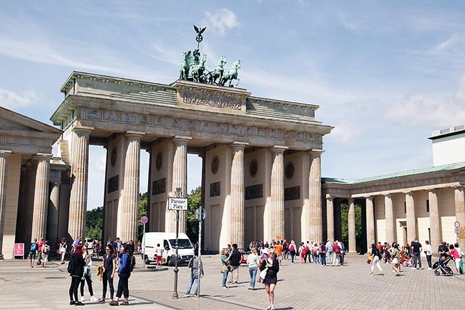 Private Berlin Custom Half-Day Tour with Private Driver and Guide - A private Berlin circuit in just 4 hours