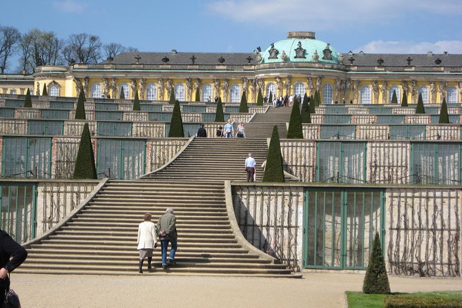 Private Day Tour of Wannsee and Potsdam from Berlin - Stop 5: Alexandrowka, a small Russian settlement in Potsdam