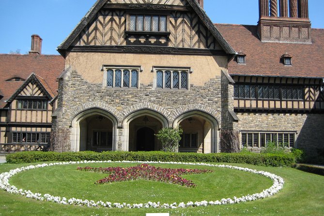 Private Day Tour of Wannsee and Potsdam from Berlin - Pickup and van time: how you save the day