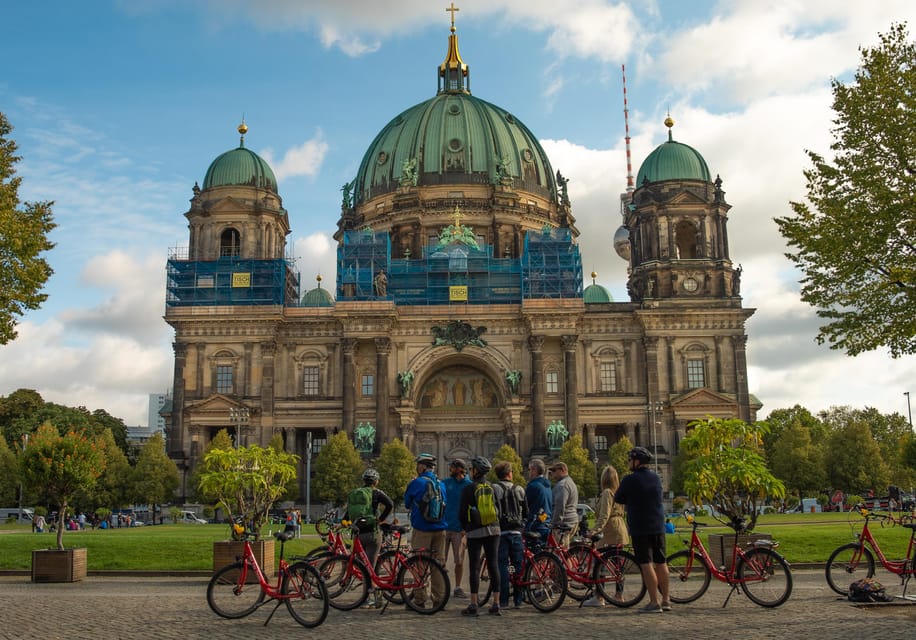 Private Highlights of Berlin Bike Tour - Starting at Alexanderplatz and the TV Tower Base