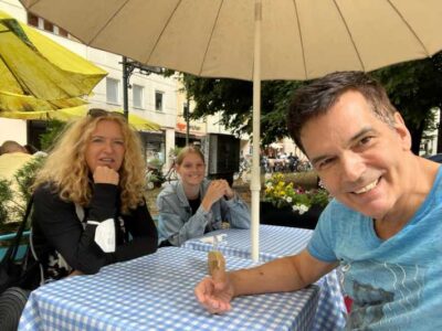 Private Taxi Tour through Berlin Extended & Relaxed ca 6-8h - Luxury SUV Pickup Around the S-Bahn Ring (and How Not to Miss Your Ride)