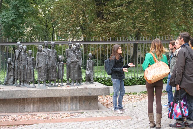 Private Tour: Jewish Heritage Walking Tour of Berlin - Alter Judischer Friedhof: memory you can walk through slowly