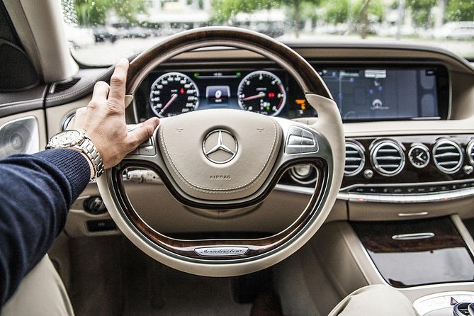 Private Transfer from Berlin to Prague, Hotel-to-hotel, English-speaking driver - Why this Berlin-to-Prague car beats public transit on arrival day