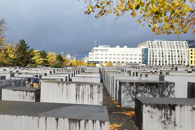 Private Walk with Berlin Tour Guides (Din EN 15565)-Taylor Made - Stop-by-Stop: From Museum Island to the Reichstag Area