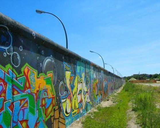 Private Walking Tour: Behind the Iron Curtain and Berlin Wall - Key things to know before you go