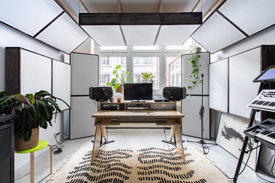 Produce Techno and House Music in Berlin - Should you book this Berlin production masterclass?