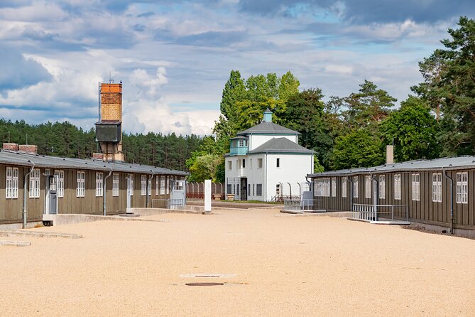 Sachsenhausen Concentration Camp Bus Tour - Why a private bus to Sachsenhausen feels worth it