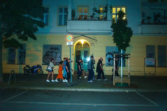 Shared Underground Party Tour in Berlin - The transport hop to your surprise Friedrichshain-Kreuzberg techno club